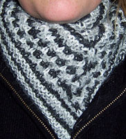 Twilly Neckerchief free knitting pattern